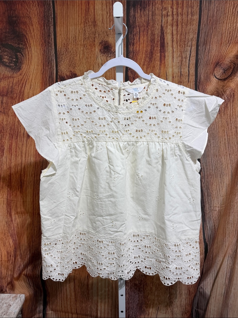 🚨(5/$10) Time & Tru Cotton Eyelet Blouse Size XL
